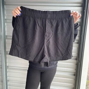 Mauby 1x Paper bag shorts black new w/o tags